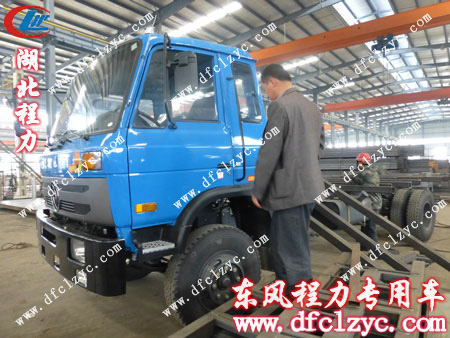 东风145平板运输车