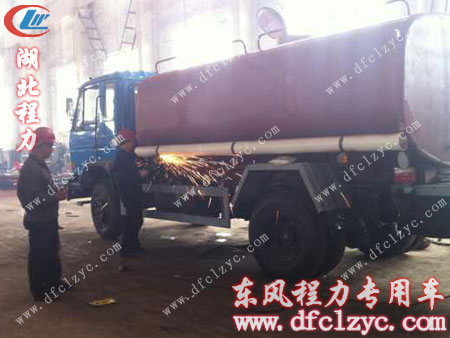 东风145多功能绿化洒水车