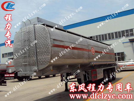 湖北程力半挂化工液体运输车