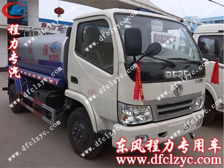 东风劲卡洒水车