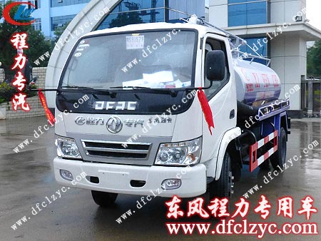 东风劲卡小型吸粪车