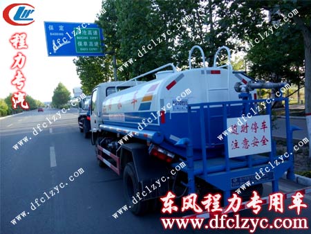 东风劲卡洒水车