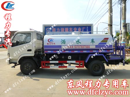 东风劲卡洒水车