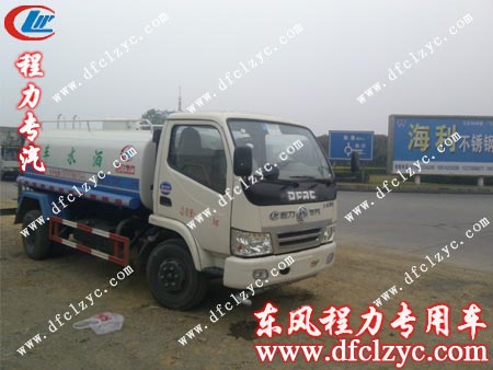 东风小霸王洒水车