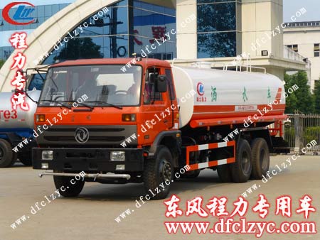 东风1208后双桥多功能洒水车侧面展示