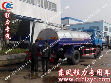 湖北程力东风145吸粪车试水图片