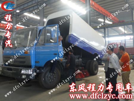 湖北程力东风145扫路车