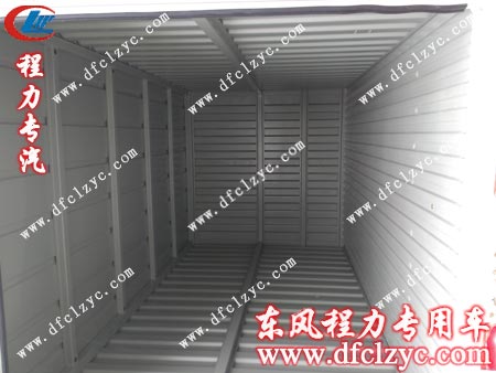 江铃厢式运输车厢体内部图