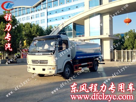 东风多利卡运水车即将被送往福建宁德