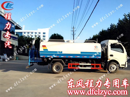 东风多利卡运水车整车造型