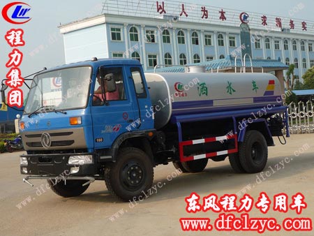 东风145洒水车展示图