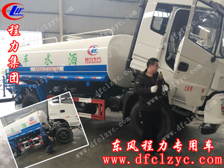 刚刚做好质检的湖北东风湖北程力145多功能绿化洒水车