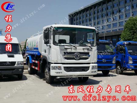 东风大多利卡D9洒水车（国五）