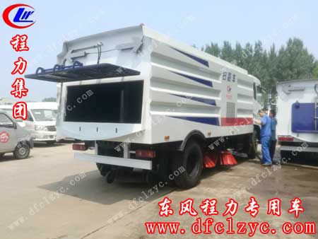 上述图片为湖北程力车间技术人员试车图片