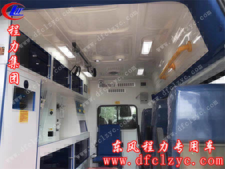 福特救护车内饰