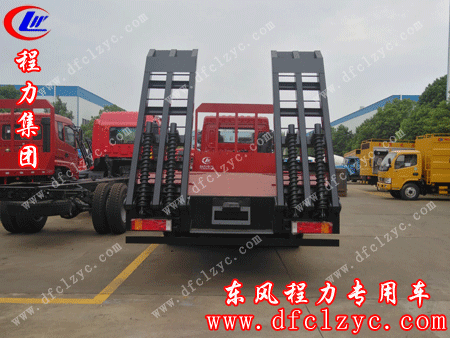 “上述图为湖北程力东风后双桥平板运输车”