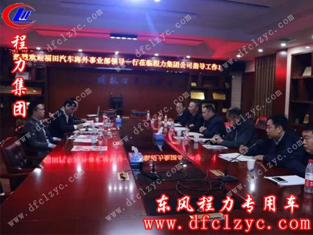现场座谈会简洁、务实、高效，宾主双方坦诚而热烈。