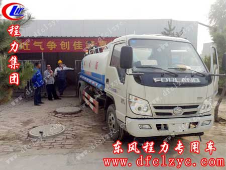 湖北程力司机教客户试车