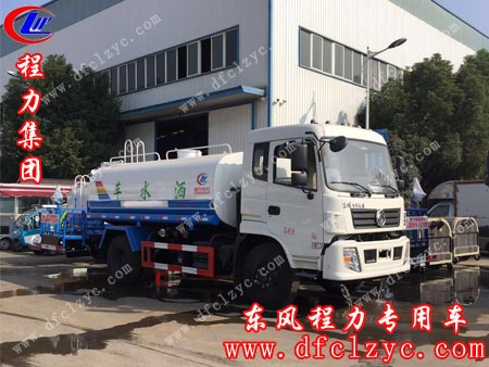 湖北程力集团东风洒水车