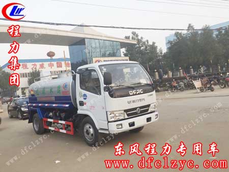 湖北程力东风大多利卡洒水车顺利发车图片
