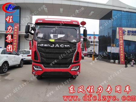 上述图为江淮K5平板车出厂图