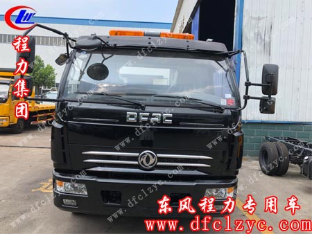 湖北程力集团东风多利卡清障车