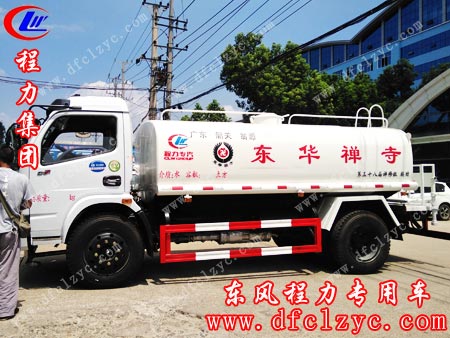 程力集团生产的不锈钢洒水车右视图