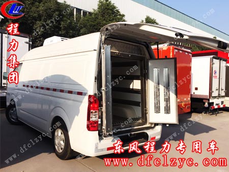 福田G7面包冷藏车生产进度图