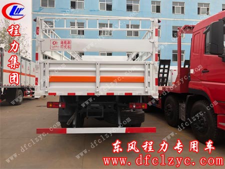 上图为湖北程力东风天锦气瓶车