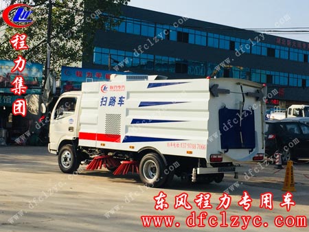 湖北程力东风多利卡扫路车