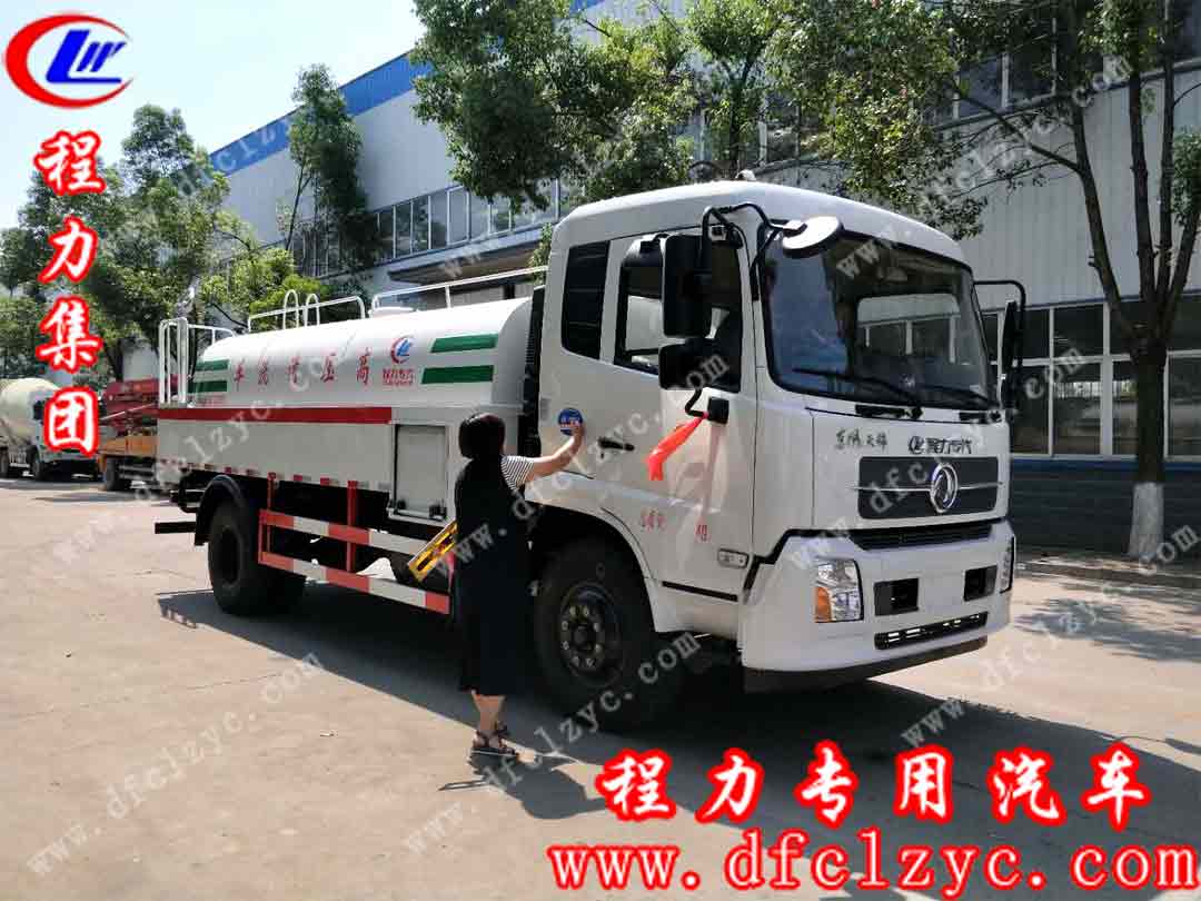 湖北程力东风天锦高压清洗车