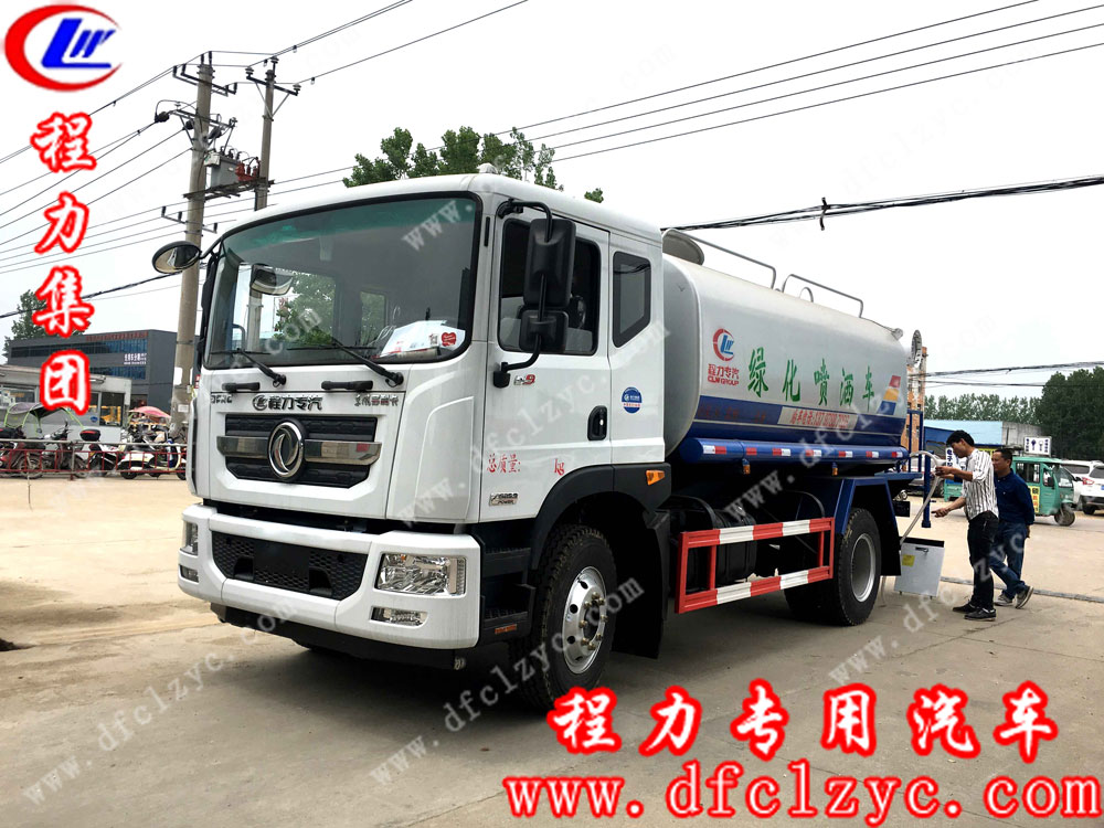 湖北程力东风D9喷雾车