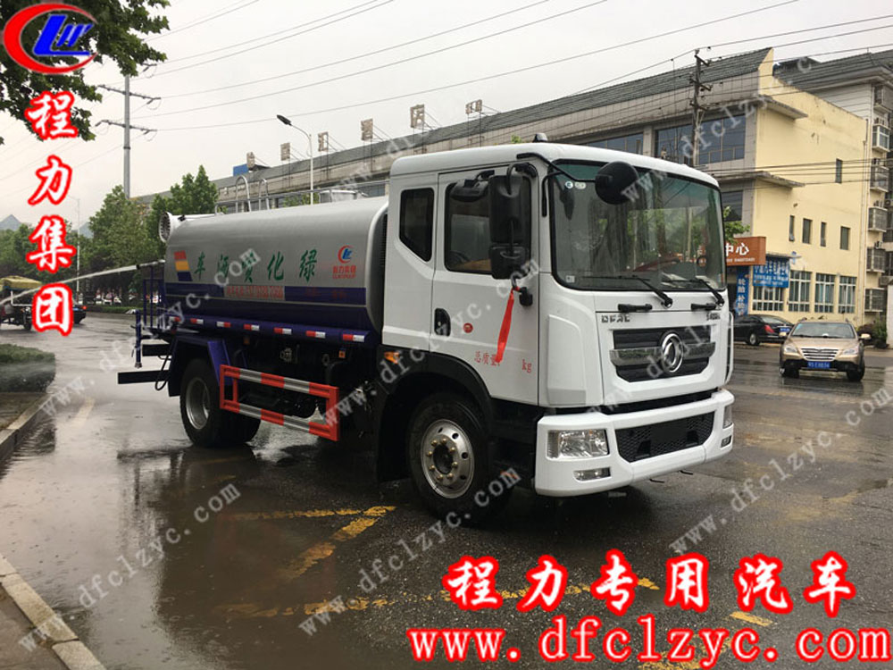 湖北程力东风D9喷雾车