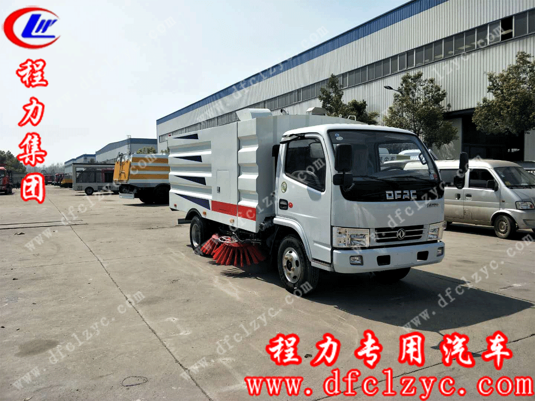 湖北程力东风小多利卡扫路车