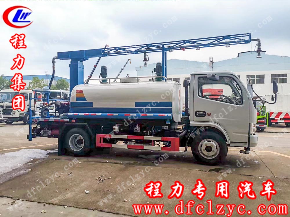 程力专用汽车股份有限公司生产的铁路抑尘车