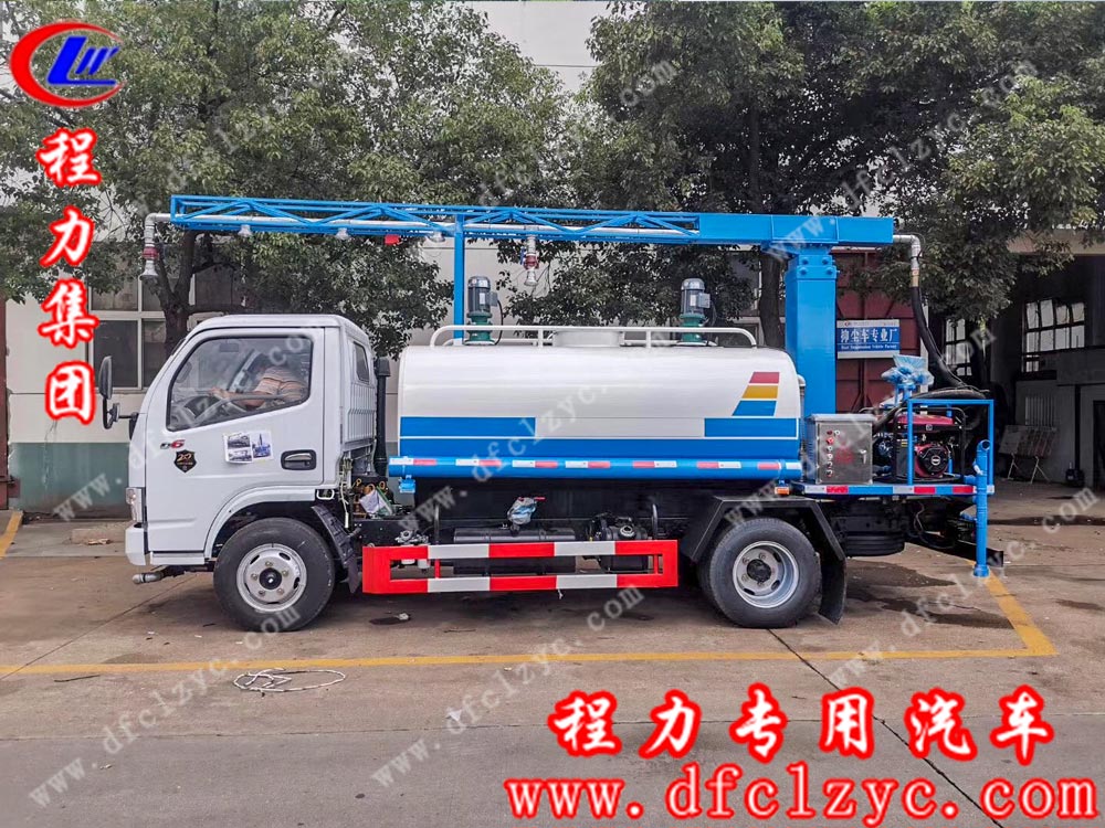 程力专用汽车股份有限公司生产的铁路抑尘车