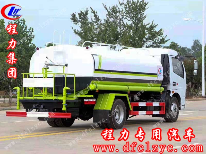 湖北程力集团生产的国六东风福瑞卡洒水车