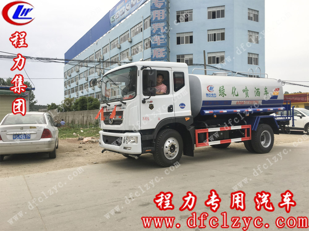 备受客户喜爱的程力集团东风D9绿化洒水车