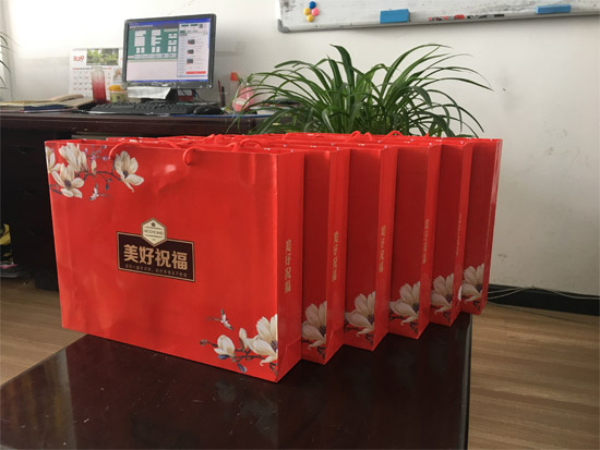 程力集团销售一部主管马旭东赠送的中秋节礼物