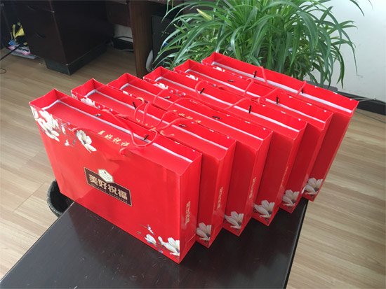 程力集团销售一部主管马旭东赠送的中秋节礼物